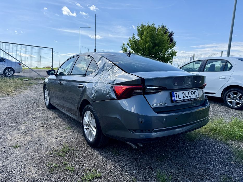 SKODA Octavia 2024 — imagine 3