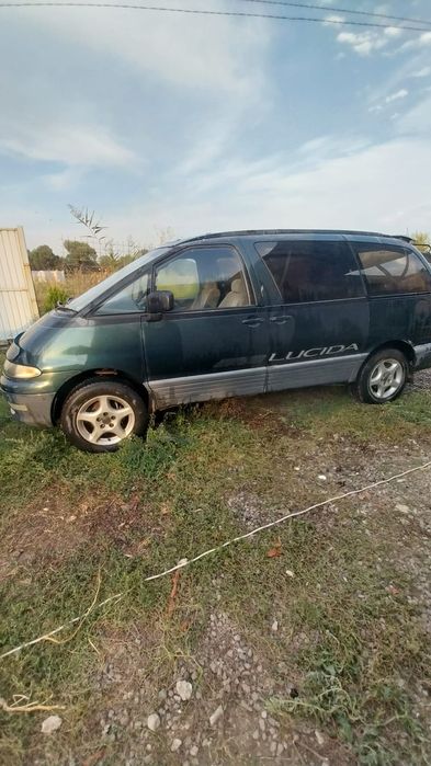 Продается Toyota ESTIMA LUCIDA на ходу