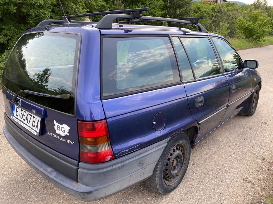 Opel Astra 1.4 бензин