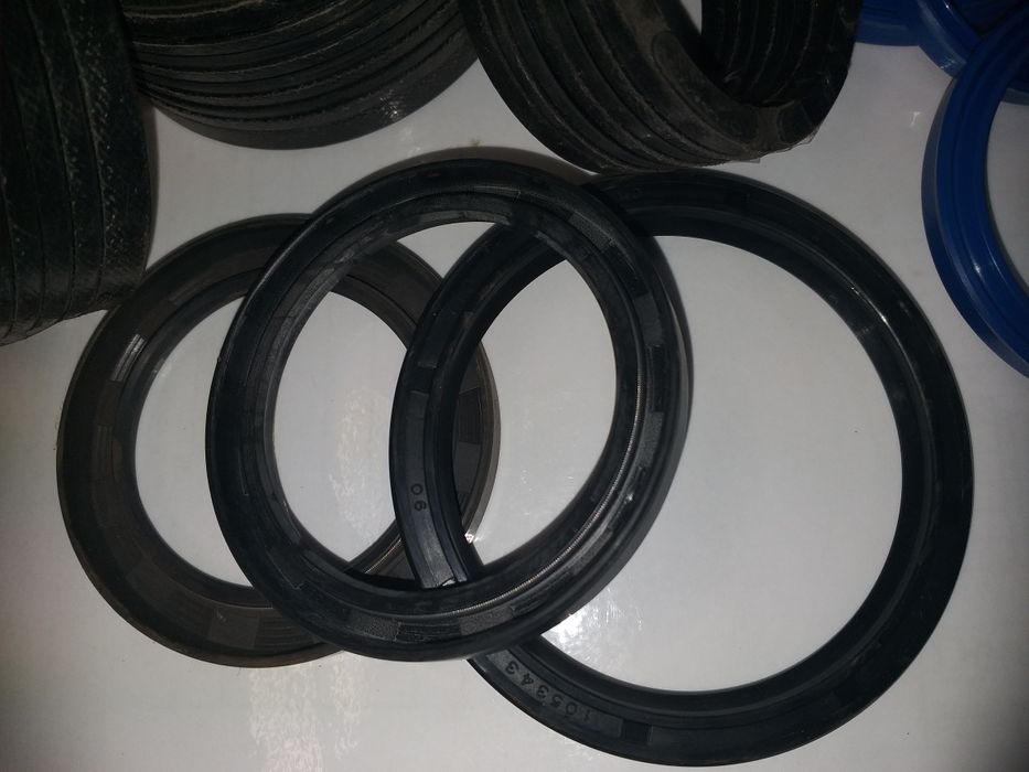 Mansete cilindri hidraulici