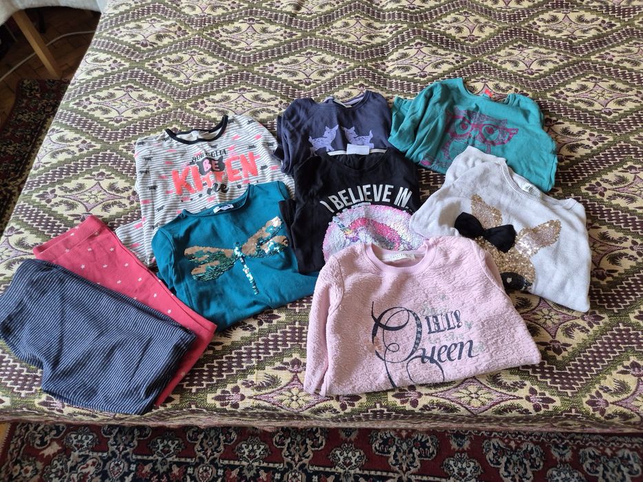 Блузки с дълъг ръкав и клинчета 128-134 см.