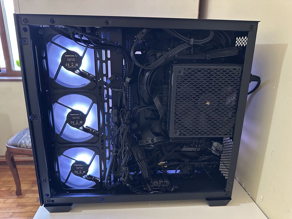 Геймърски компютър Ryzen 7 5800X/ 16GB 3200mhz / Win 11 Pro / 512GB Nvme / 1000W