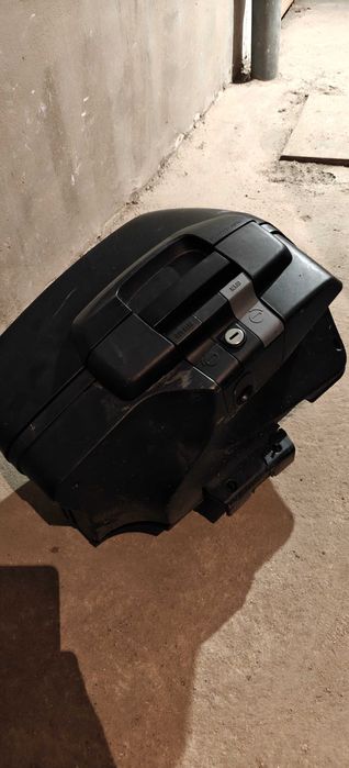 Твърди куфари (Sport panniers) за BMW F800R, F800GT /  (ударени)