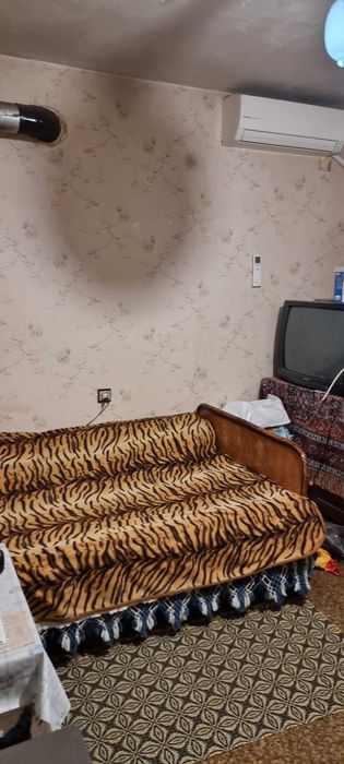 Продава се Етаж от къща в Разград, Варош - 121 кв.м за 1653 €/кв.м - Снимка #1