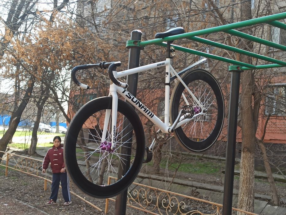 Велосипед фикс Tsunami snm100