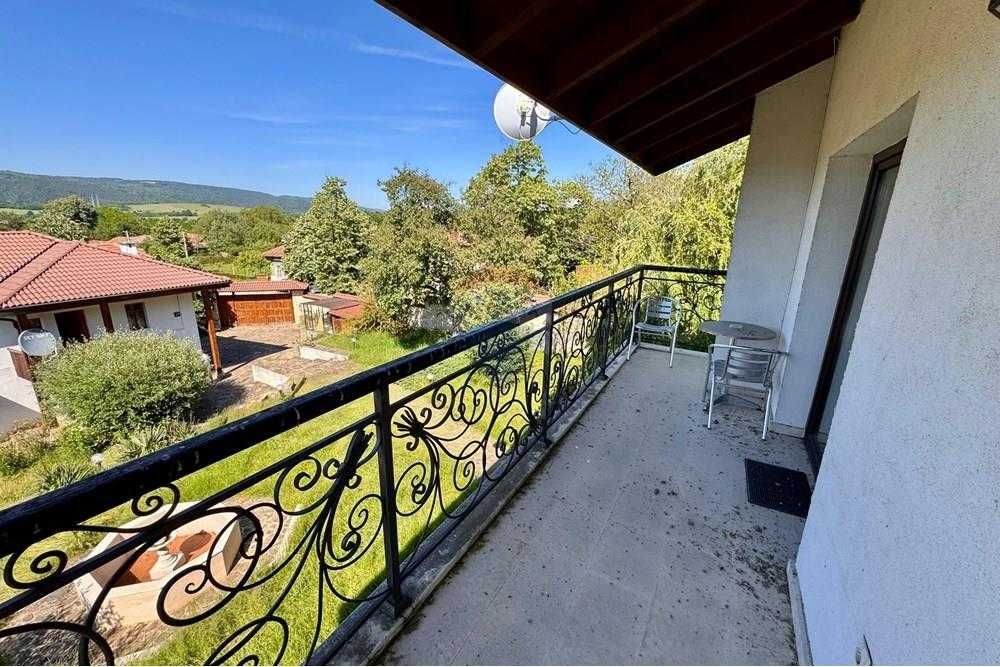 Продава се Къща в Варна, Цветен квартал - 770 кв.м за 673 €/кв.м - Снимка #3