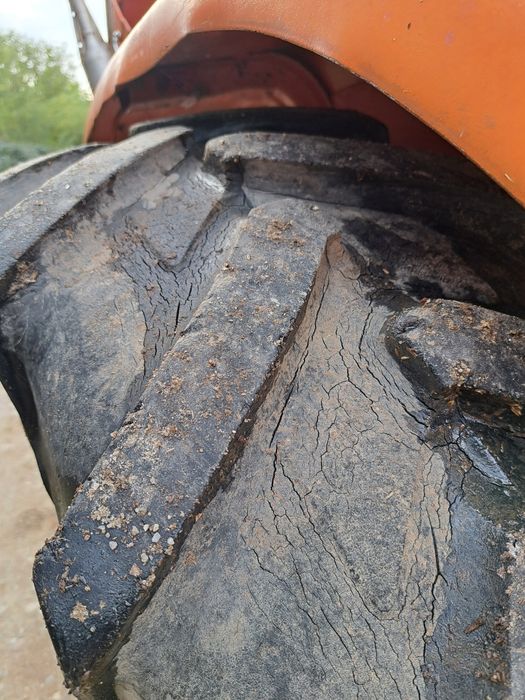 Vând universal 445 import Franța