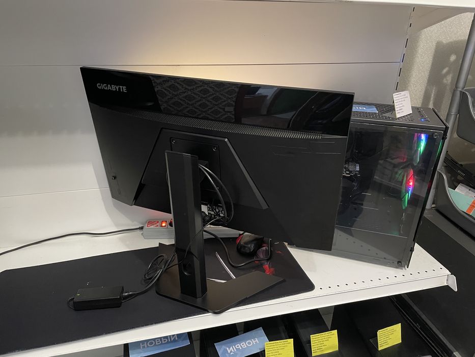 Монитор 27", 144Ghz, HDMI, DP