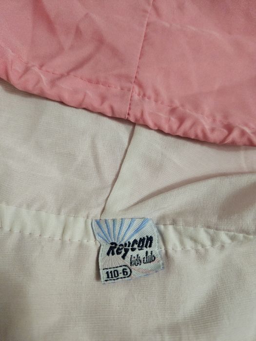 Продам детские ветровки