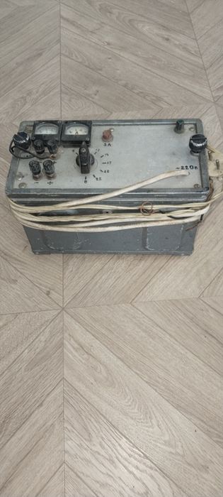 Зарядное устройство ВСА -5К