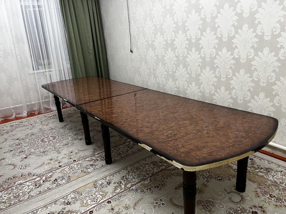 Стол сатылады\Продается стол