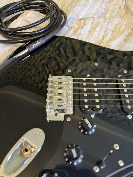 Squier by Fender Stratocaster