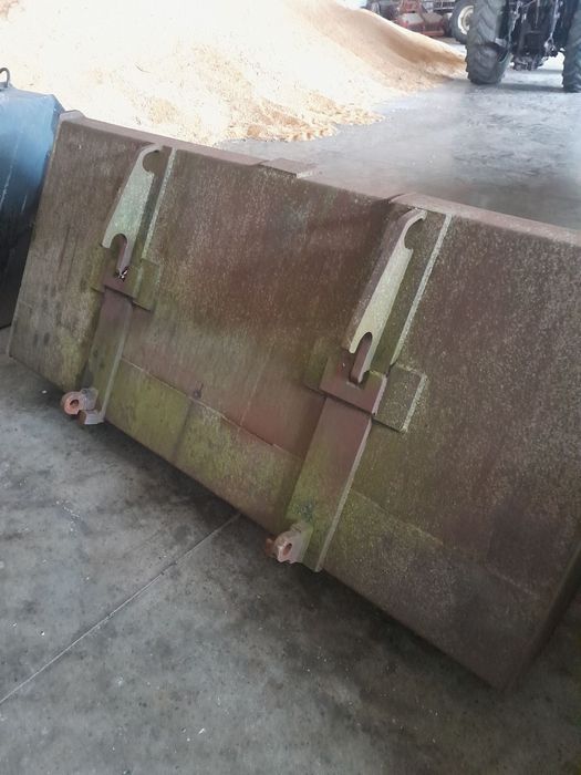 Кофа за JCB и вилици за Маниту