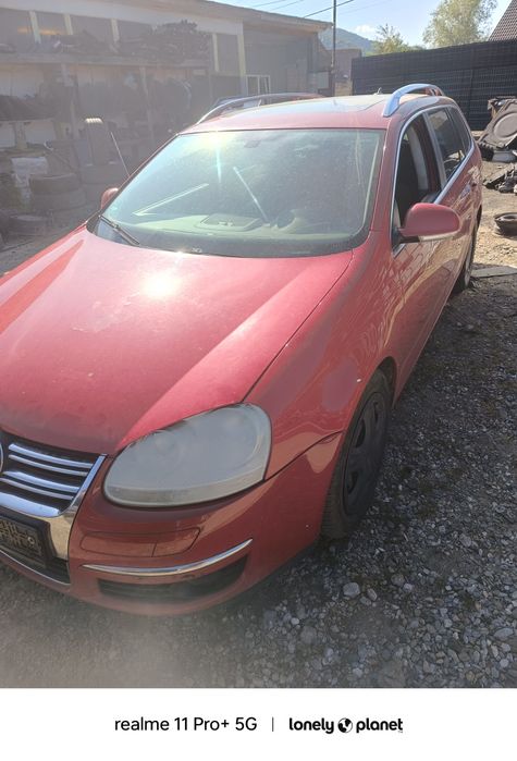 Dezmembrări uși geam oglinda planșa bord faruri radiatoare vw golf 5