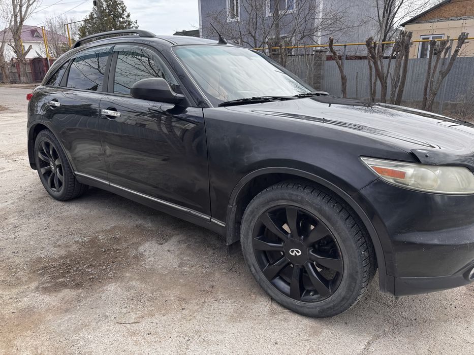 Продам infiniti fx 35