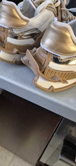 Дамски маратонки