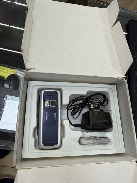 Kriket nokia sotiladi. Xolati zor. Resravratsiya emas.