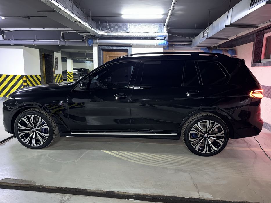 Bmw x7 в идиалном состояние