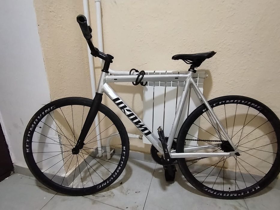 Продаю велик фикс