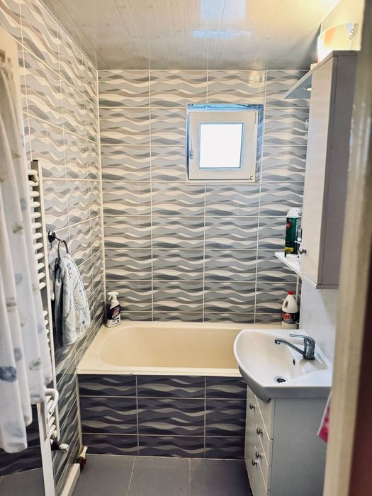 Vând apartament 3 camere cartier Păcii, Târnăveni