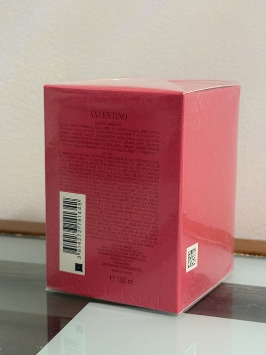 vand parfum Valentino Donna Born in Roma
