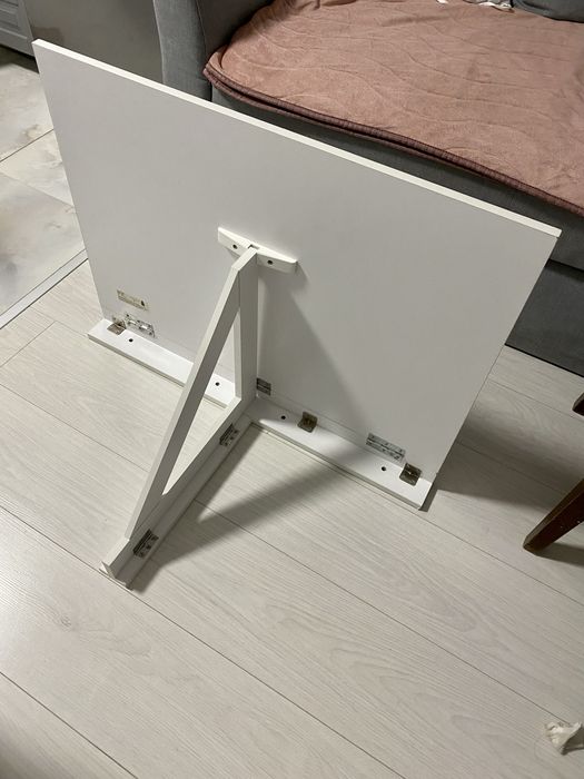 Бяла Маса с Падащ Плот Ikea