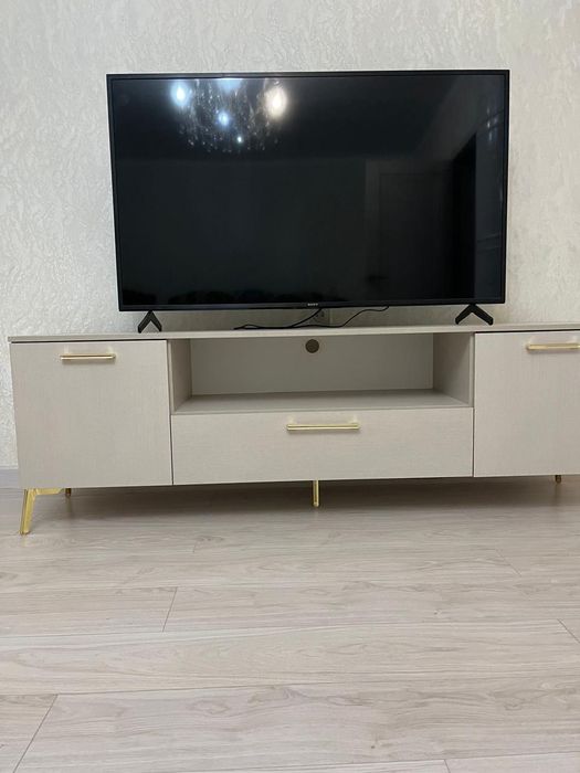 Тумбочка под телевизор