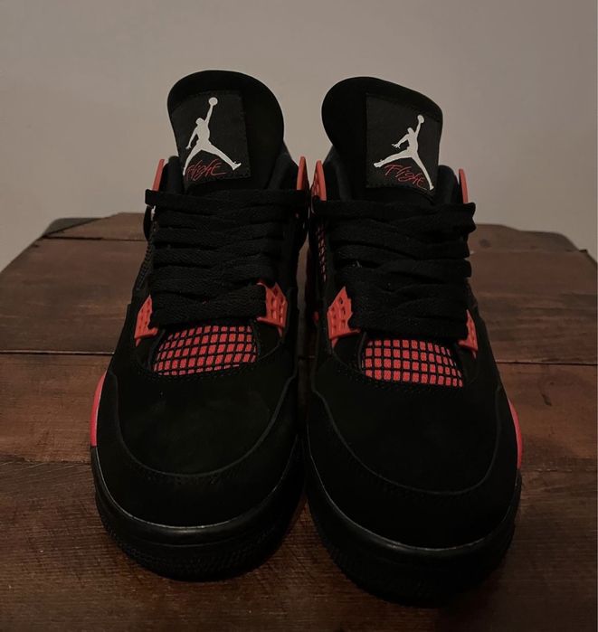 Jordan 4 red thunder