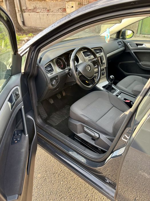 Volkswagen Golf  7
