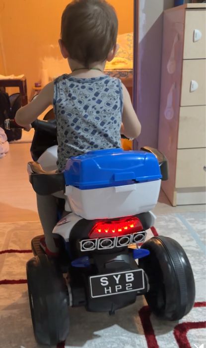 Детский электромотоцикл