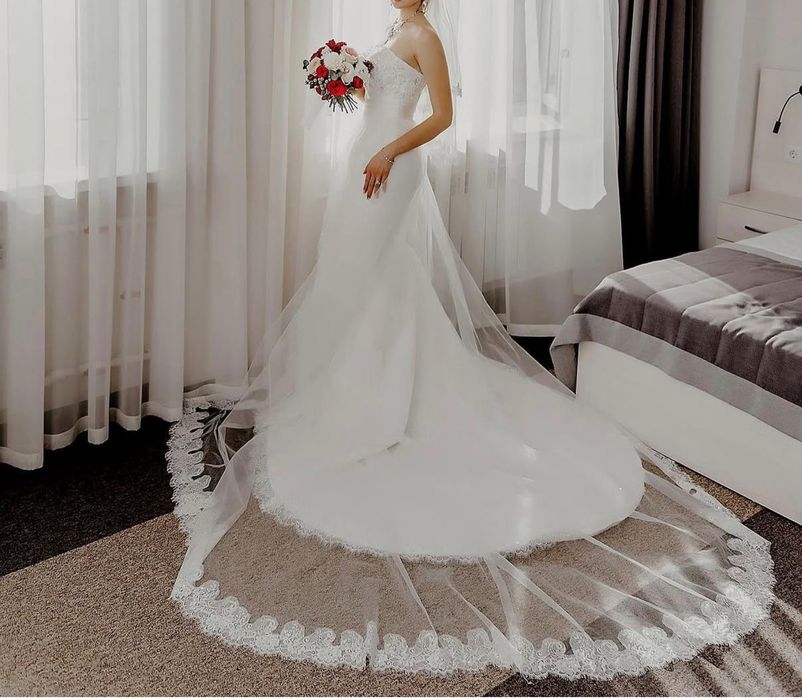 Платье свадебное