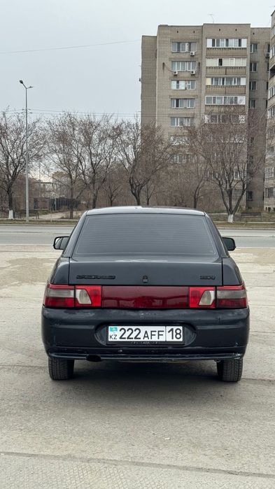 Продам ваз 2110  8