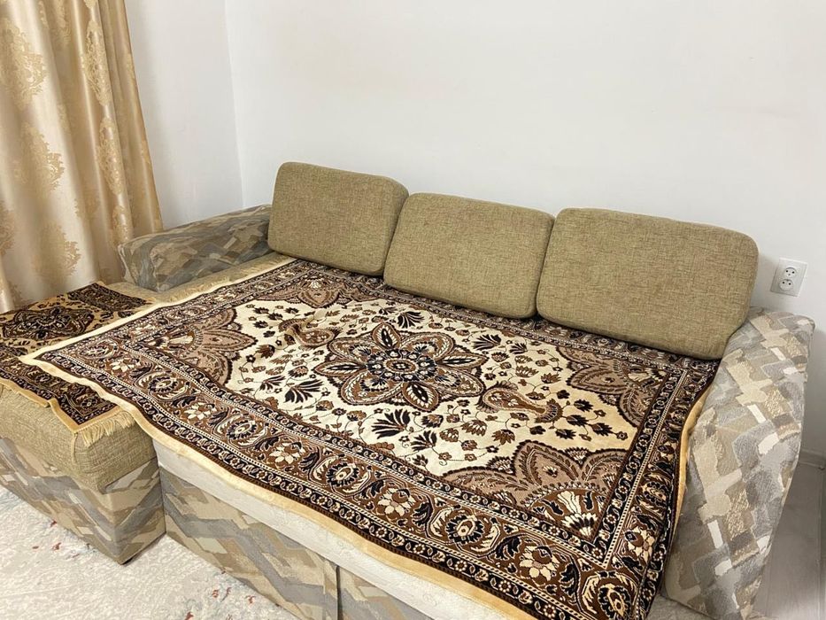 Продам диван в хорошем состоянии