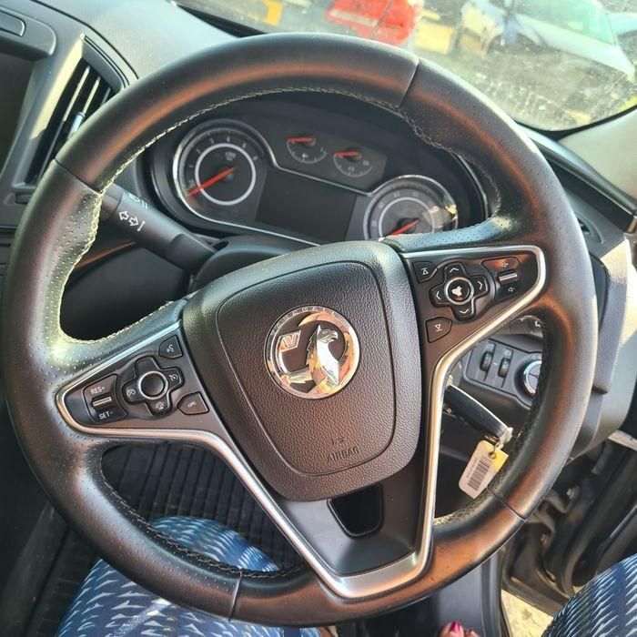 Dezmembrez Opel Insignia A facelift