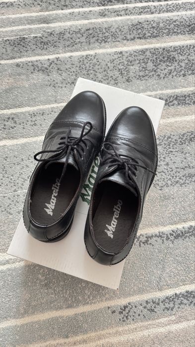 Pantofi din piele pentru copii