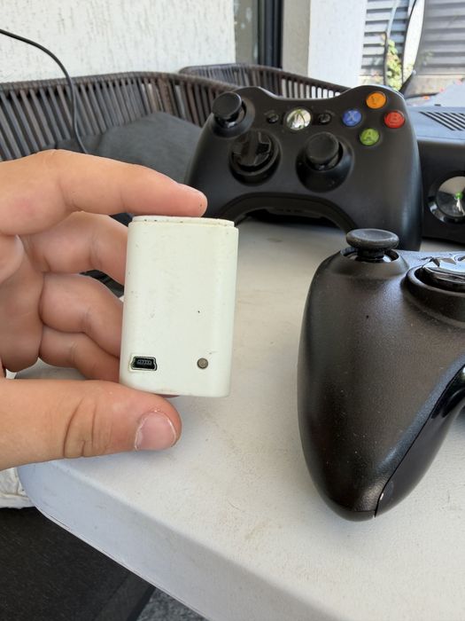 Xbox 360 cu accesorii