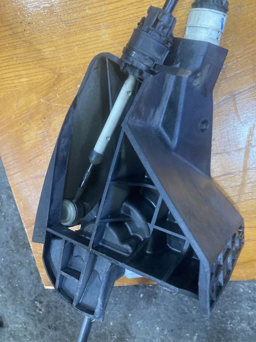 Movano Master 2012година 2.3dci 6 скорости Скоростен лост с жила