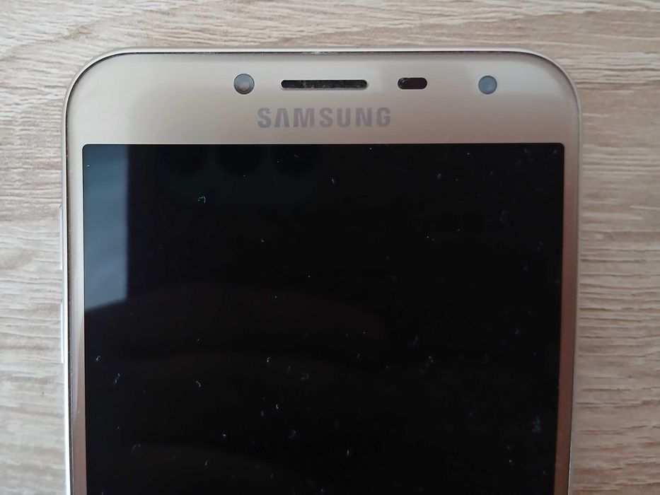 Samsung Galaxy J4 (SM-J400G/DS)