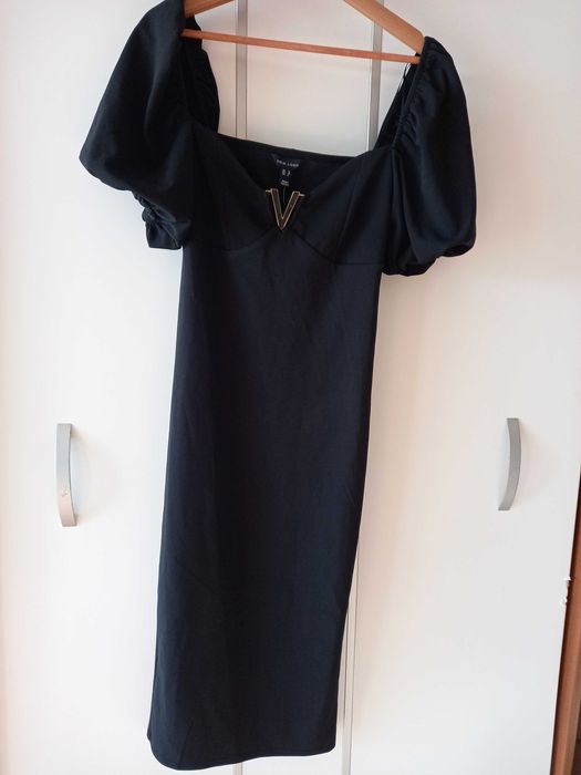 Малка черна рокля