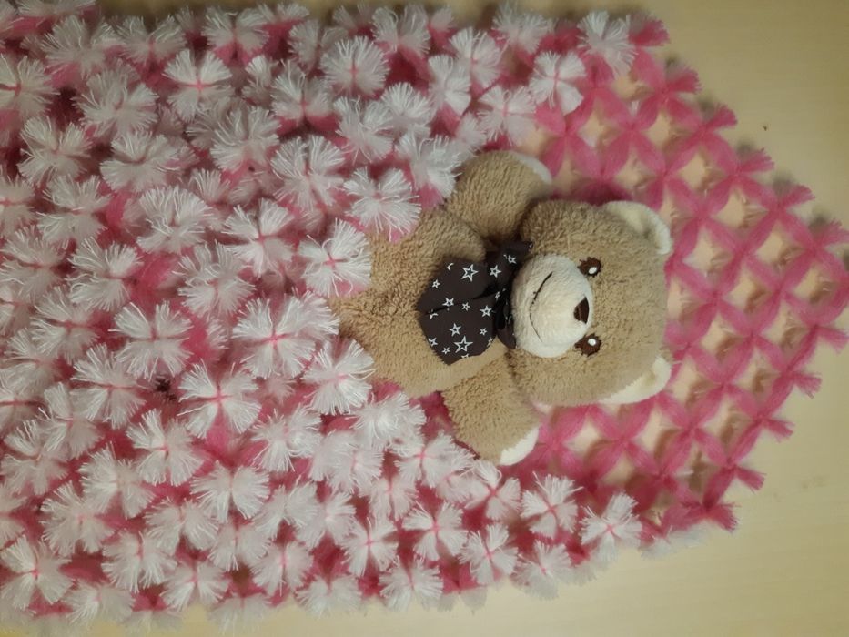 Păturică pom-pom mohair