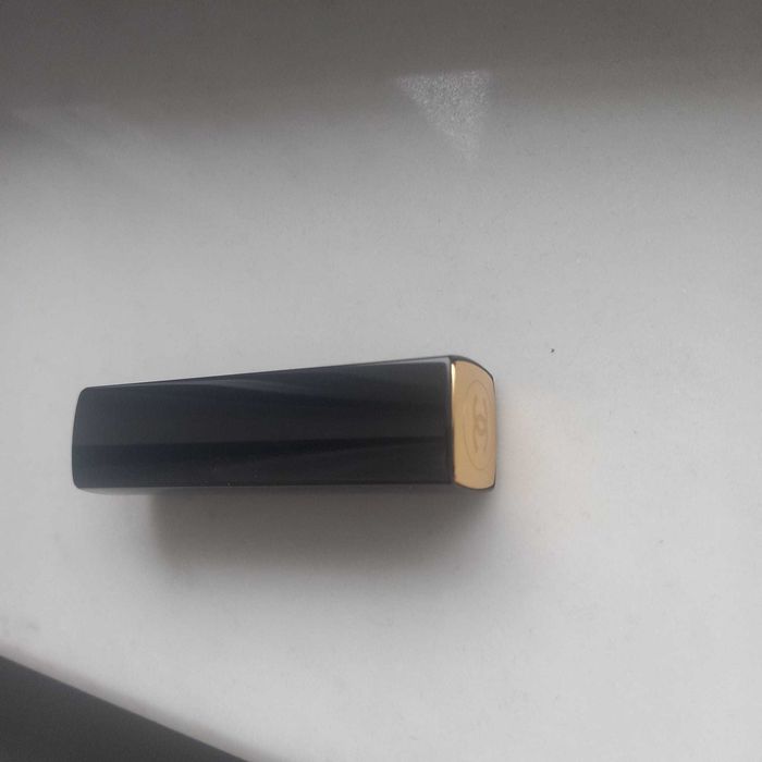 Ruj Chanel roșu 38 La fascinante