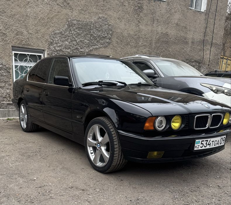 Продам БМВ е34 м52В28