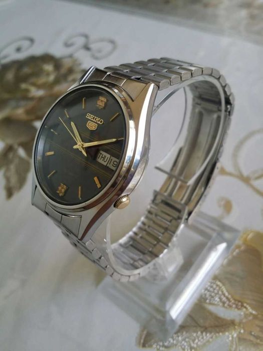 SEIKO-5 automatic