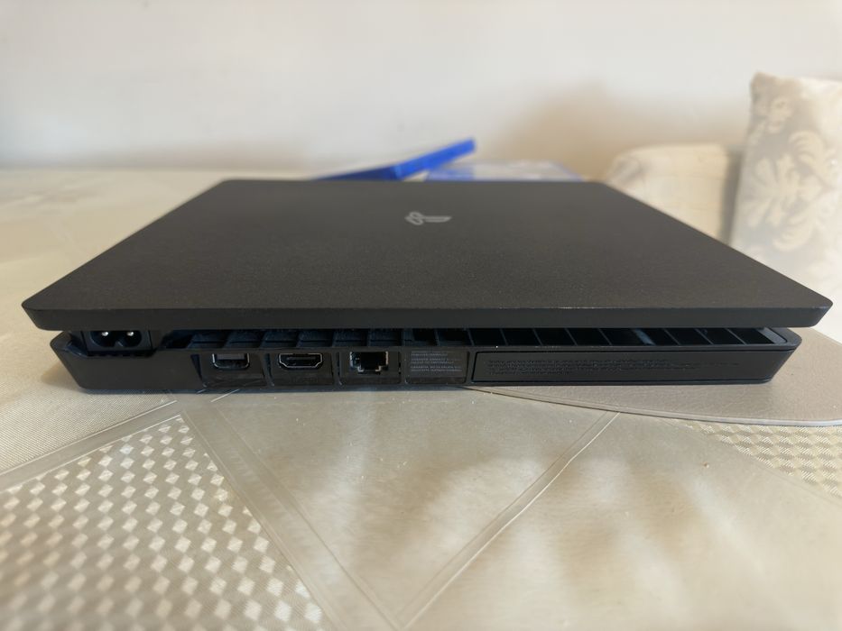 Playstation 4 slim 500gb
