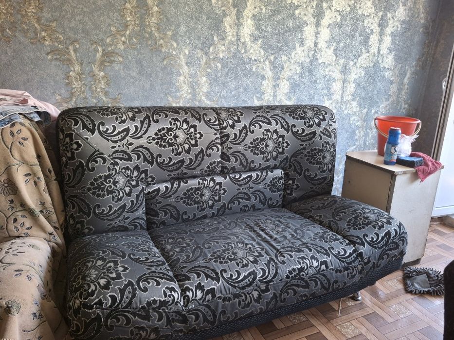 Отдам за символическую цену, самовывоз.