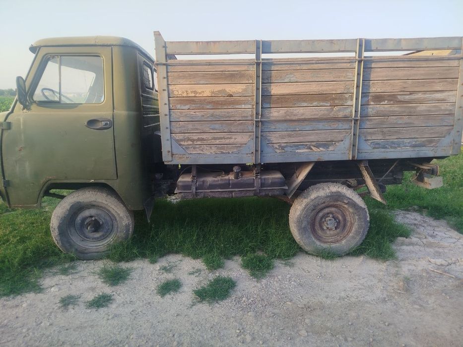 Uaz Bartavoy 1985 yil
