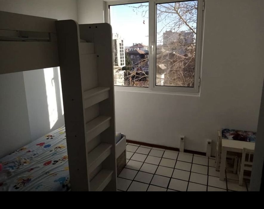 Апартамент под наем