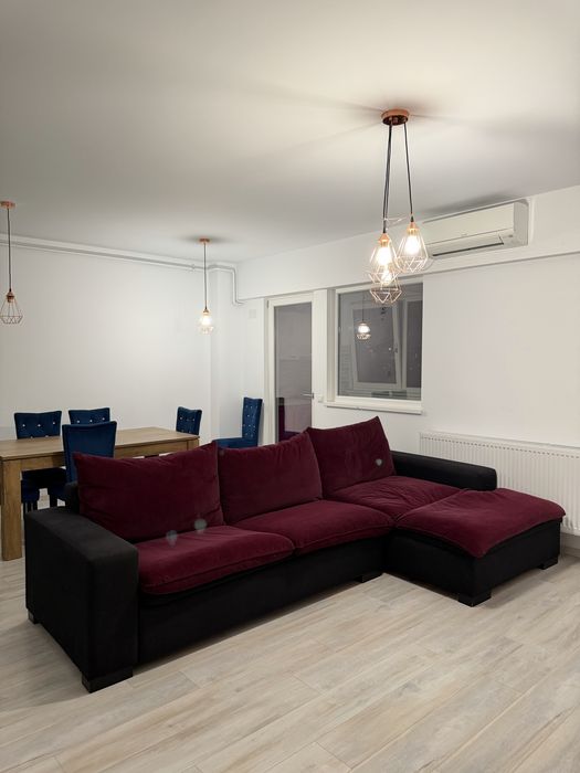 De închiriat apartament 3 camere