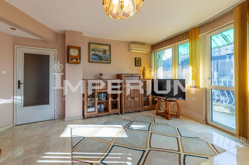 Продава се Тристаен апартамент в Варна, Лятно кино Тракия - 78 кв.м за 1216 €/кв.м - Снимка #1