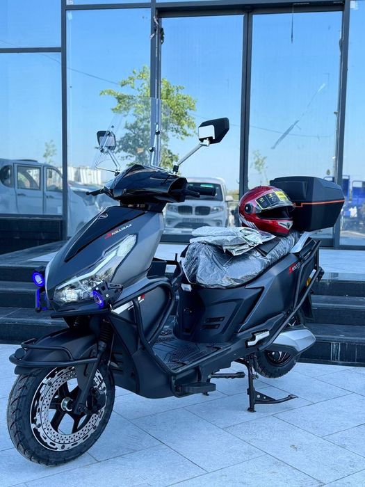 Elektron skuter 1500W, 70 km/soat, 100–120 km/zaryad